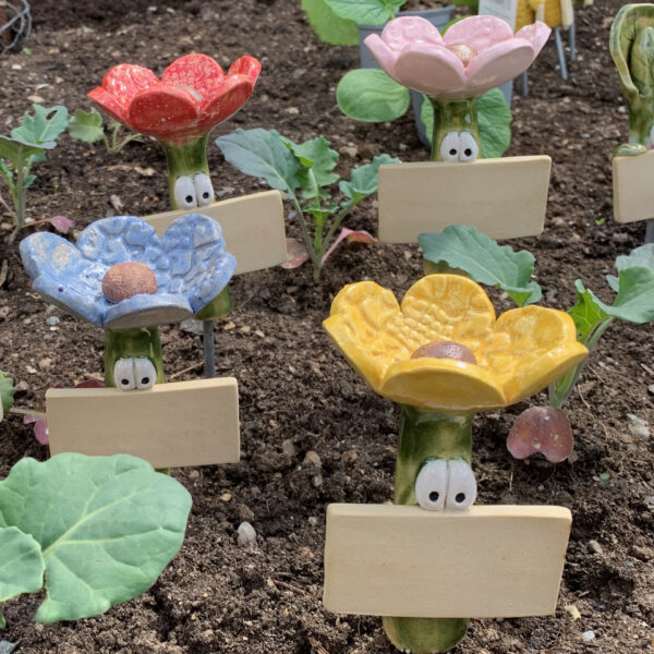 Wunschtext Insektentränke Bienenbar
